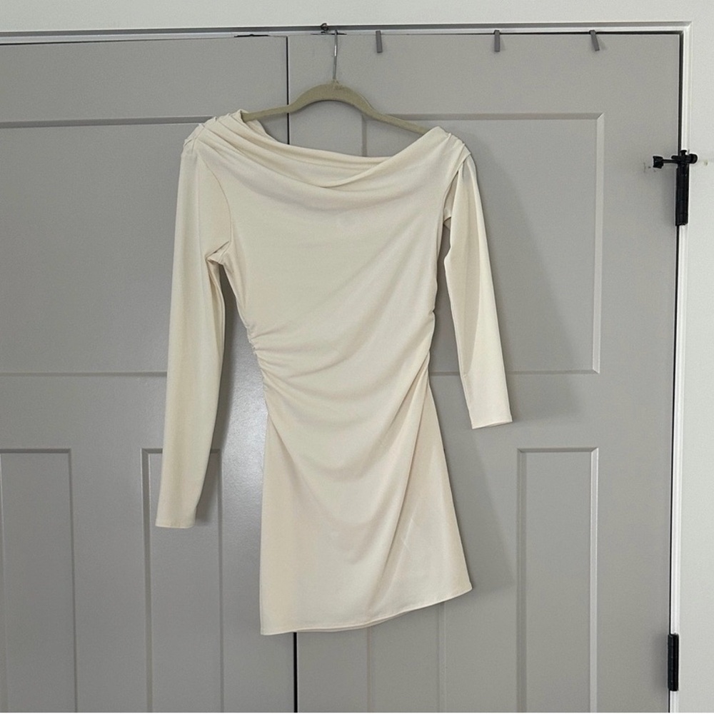 Abercrombie & Fitch Off-White Long Sleeve Dress
